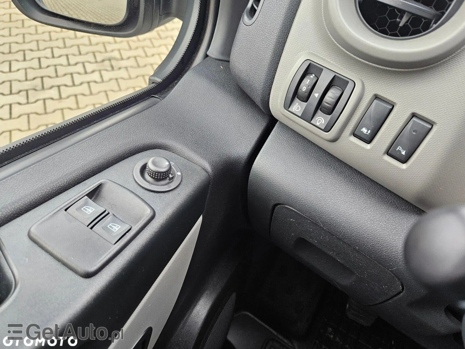 RENAULT Trafic L2H1 Pack Clim S&S+E(1200)