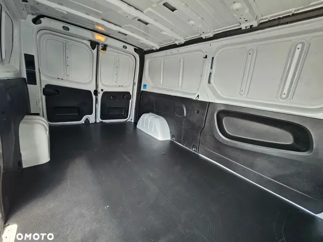 RENAULT Trafic L2H1 Pack Clim S&S+E(1200)