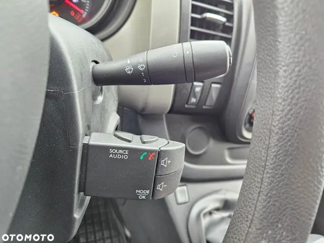 RENAULT Trafic L2H1 Pack Clim S&S+E(1200)