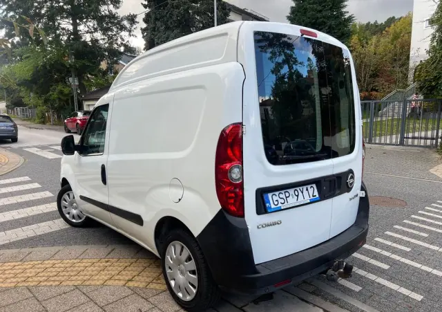 OPEL Combo 