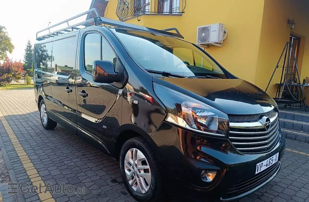 OPEL Vivaro 