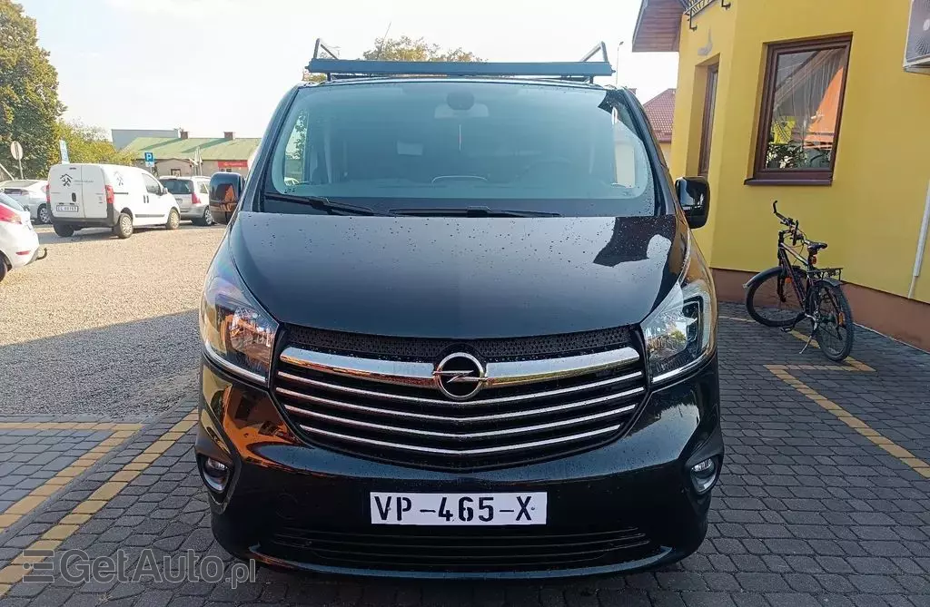 OPEL Vivaro 