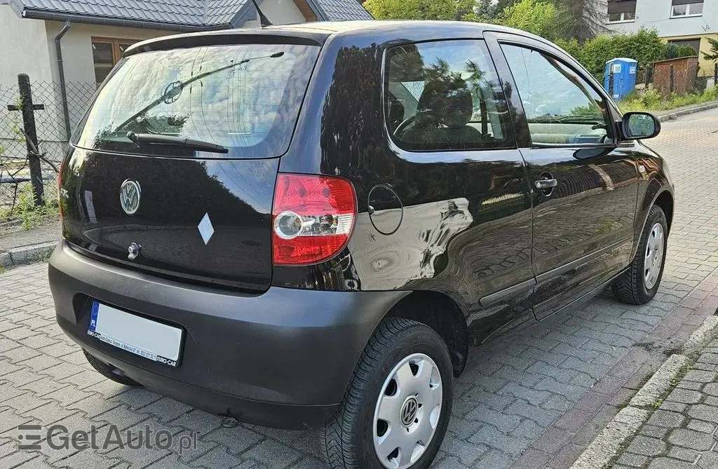 VOLKSWAGEN Fox 