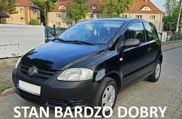 VOLKSWAGEN Fox 