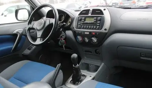 TOYOTA Rav 4 