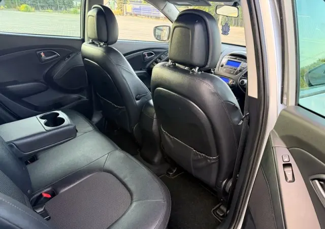 HYUNDAI Ix35 1.6 2WD blue Trend