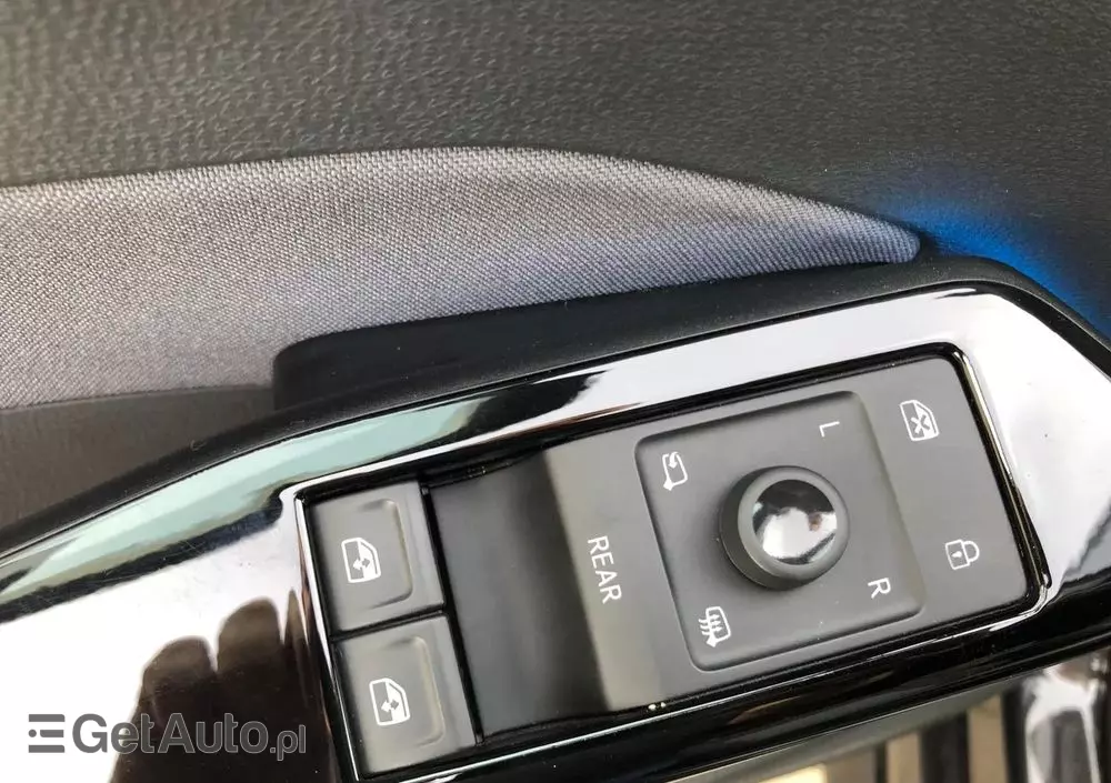 VOLKSWAGEN ID.3 45kWh Pure Performance Style