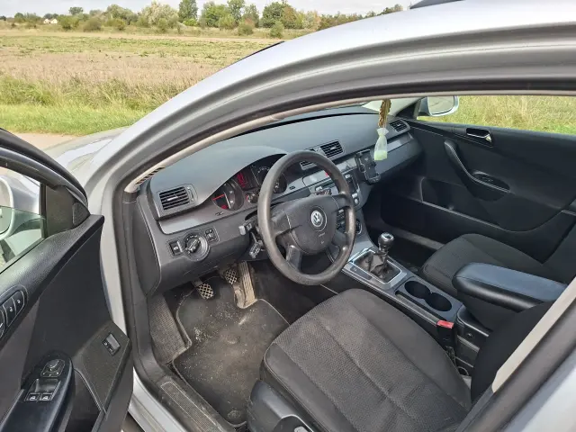 VOLKSWAGEN Passat Comfortline DPF