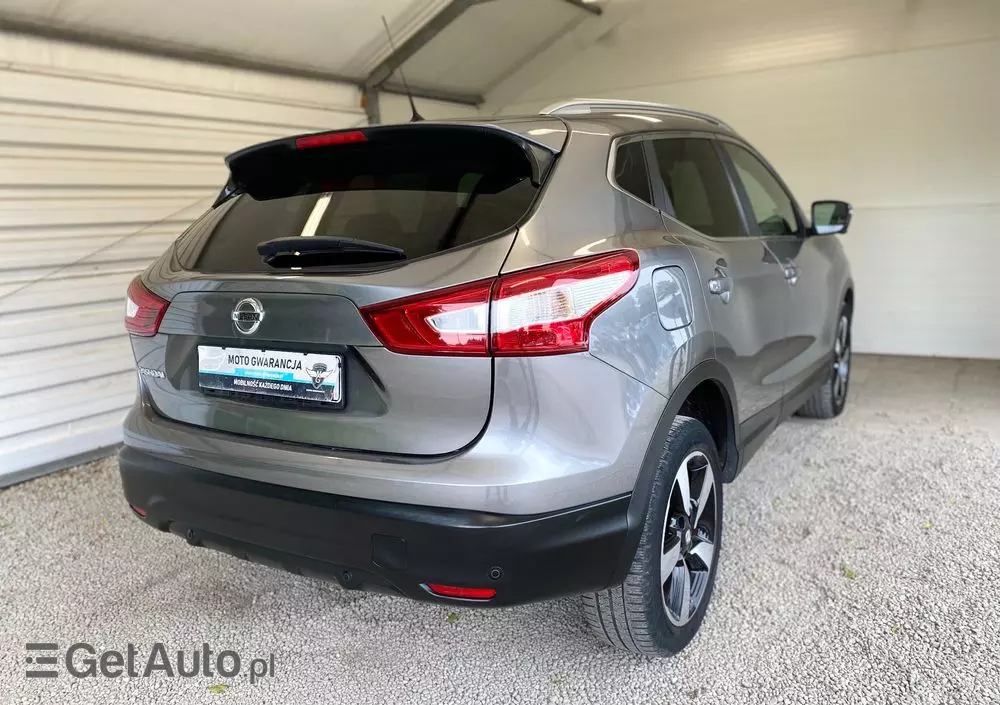 NISSAN Qashqai 1.2 DIG-T Tekna Xtronic