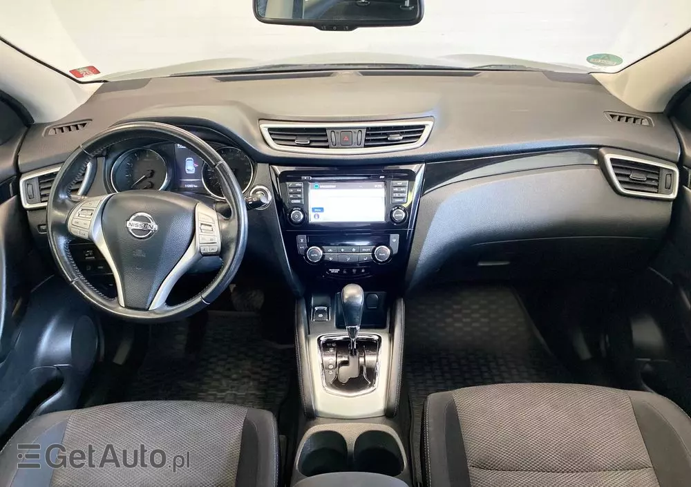 NISSAN Qashqai 1.2 DIG-T Tekna Xtronic