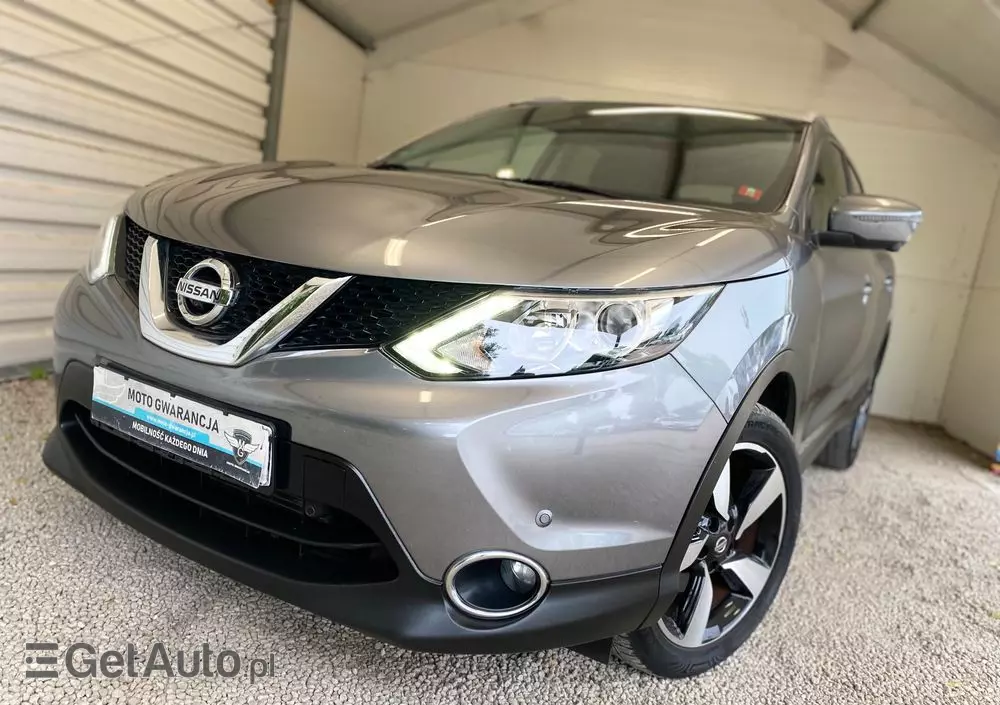NISSAN Qashqai 1.2 DIG-T Tekna Xtronic