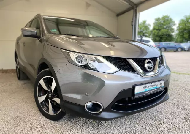 NISSAN Qashqai 1.2 DIG-T Tekna Xtronic