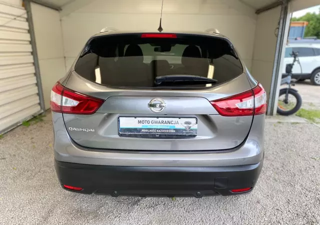 NISSAN Qashqai 1.2 DIG-T Tekna Xtronic