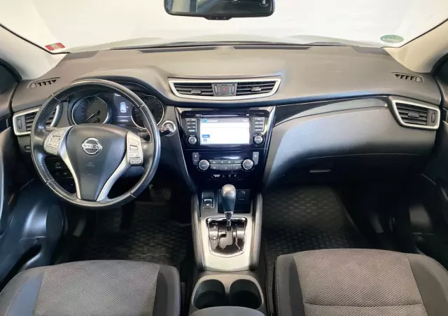 NISSAN Qashqai 1.2 DIG-T Tekna Xtronic