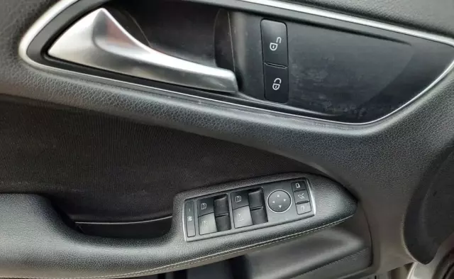 MERCEDES-BENZ Klasa B 