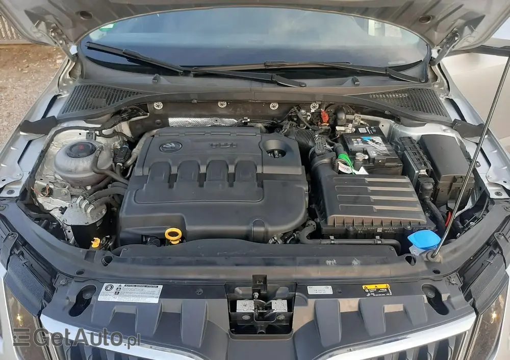 SKODA Octavia 1.6 TDI SCR Clever DSG