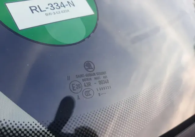 SKODA Octavia 1.6 TDI SCR Clever DSG