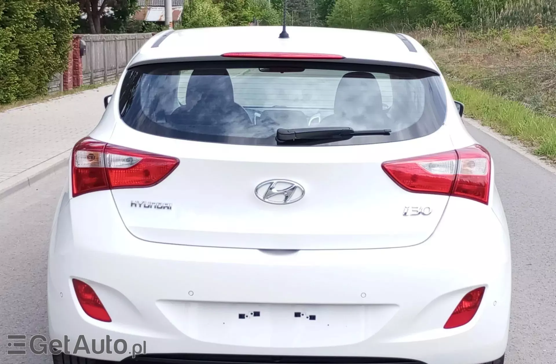 HYUNDAI I30 1.4 (100 KM)