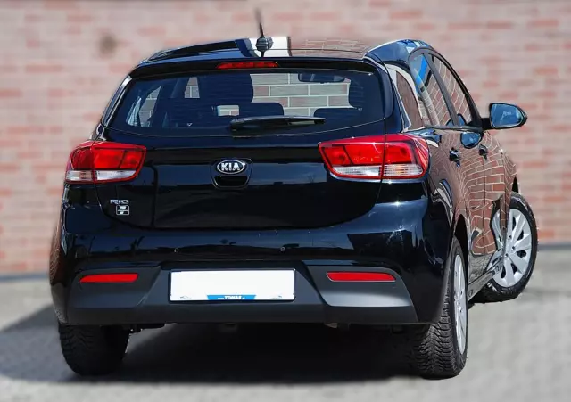 KIA Rio 1.2 M