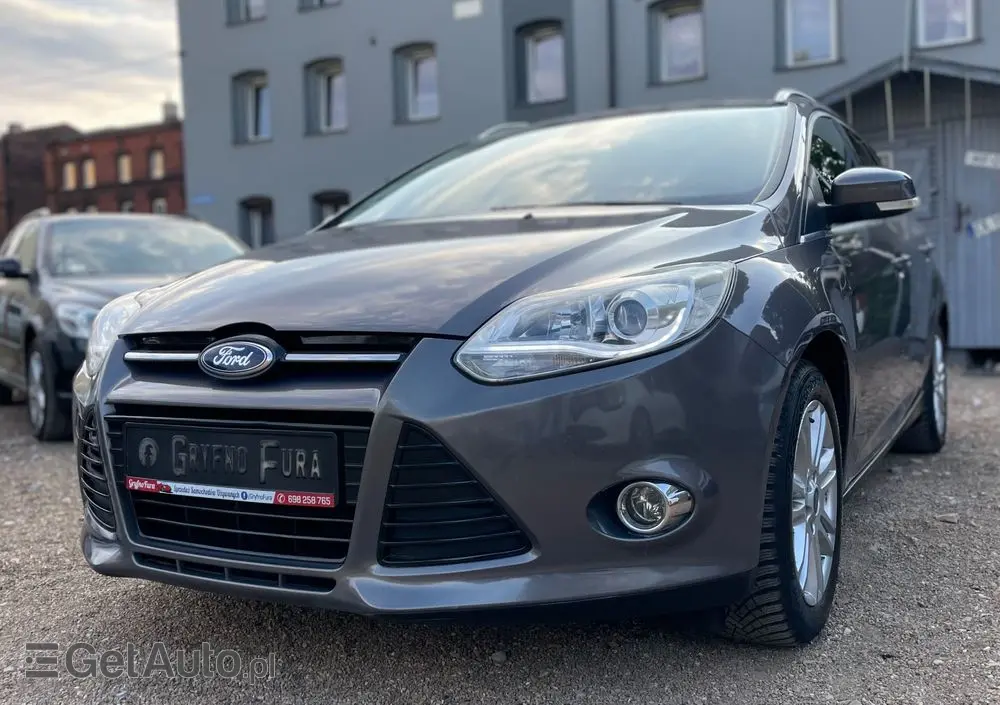FORD Focus 1.6 EcoBoost Titanium