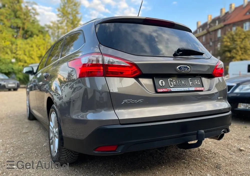 FORD Focus 1.6 EcoBoost Titanium