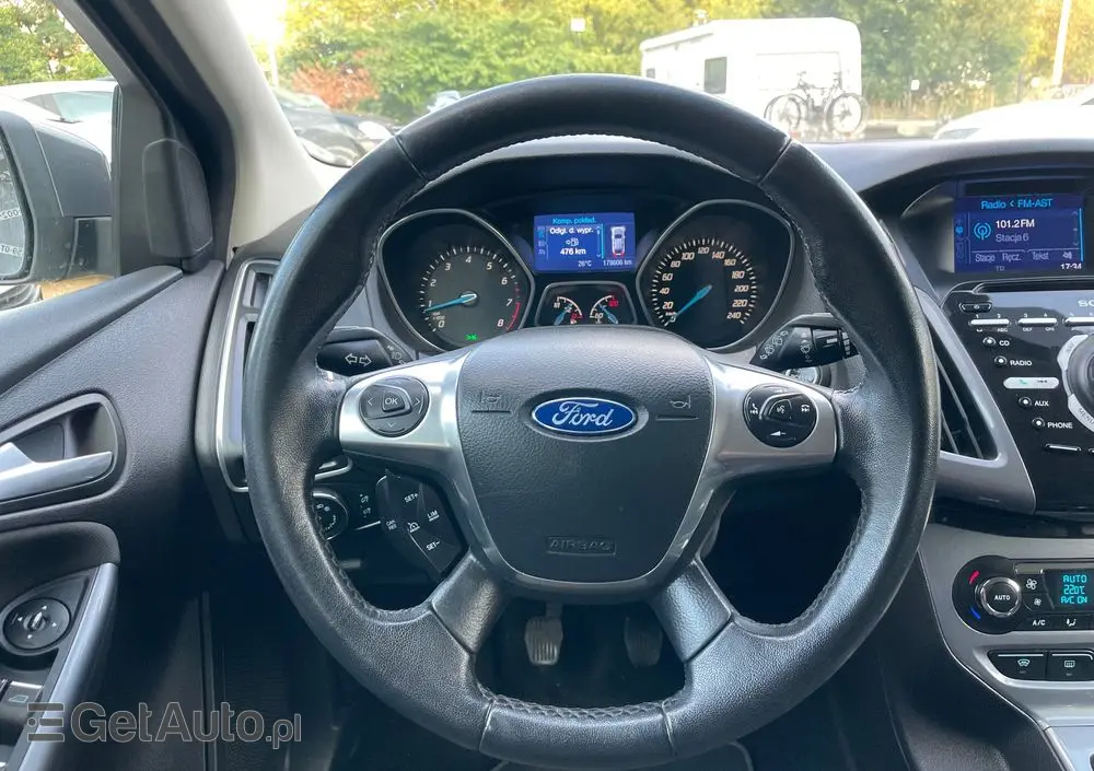 FORD Focus 1.6 EcoBoost Titanium