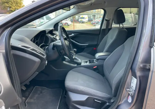 FORD Focus 1.6 EcoBoost Titanium