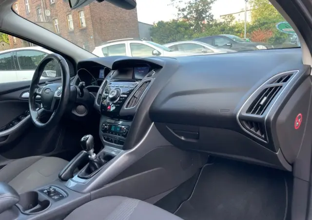 FORD Focus 1.6 EcoBoost Titanium