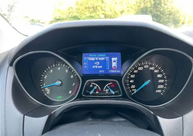 FORD Focus 1.6 EcoBoost Titanium