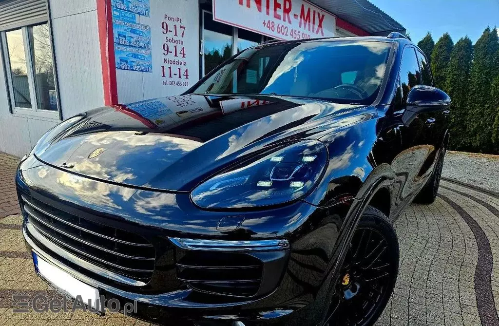 PORSCHE Cayenne 