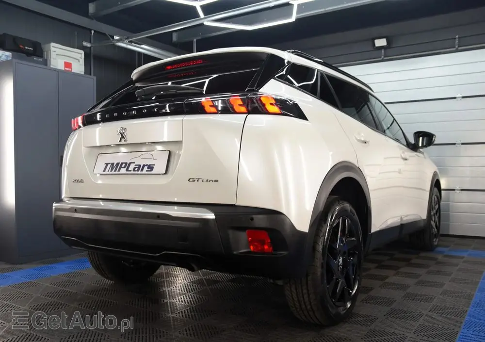 PEUGEOT 2008 PureTech 100 Active