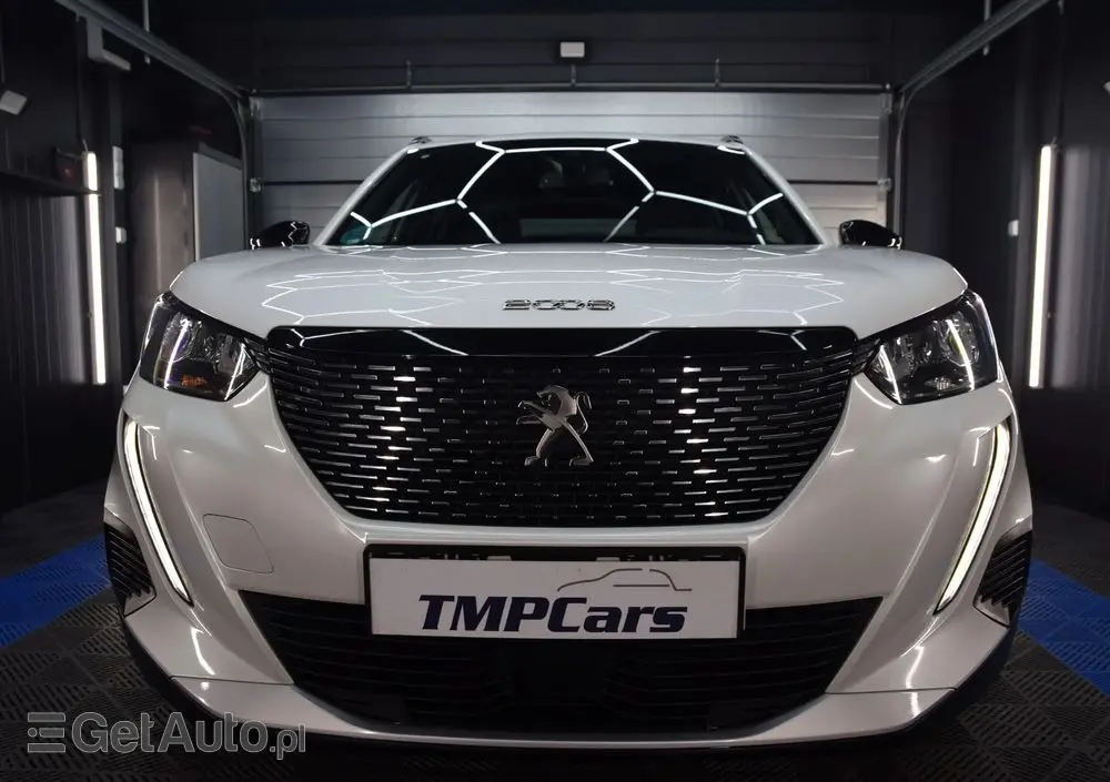 PEUGEOT 2008 PureTech 100 Active