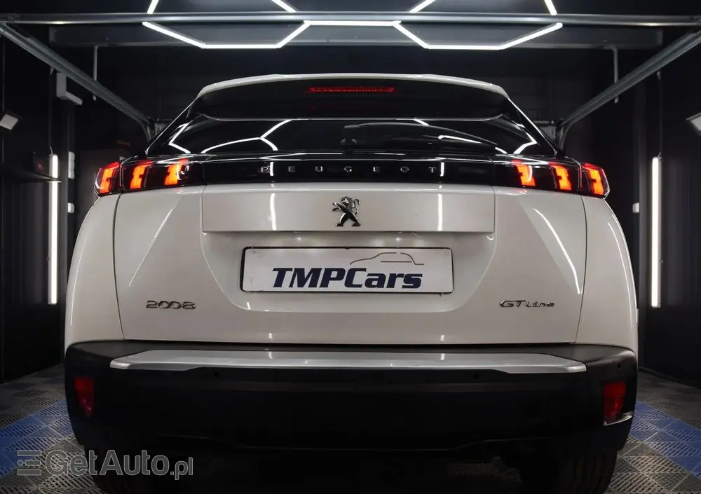 PEUGEOT 2008 PureTech 100 Active