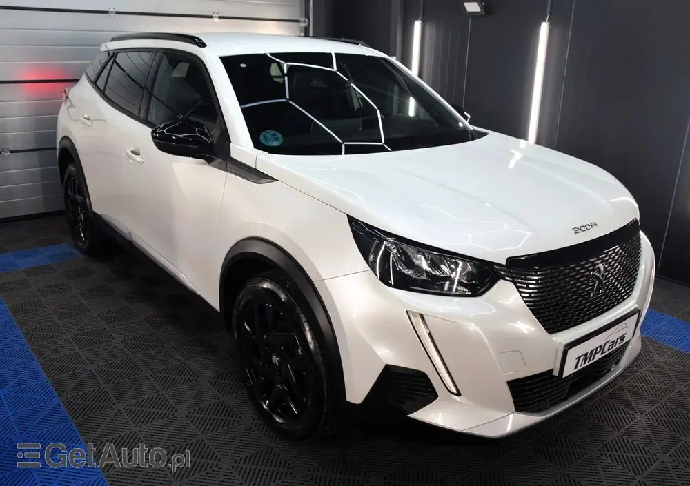 PEUGEOT 2008 PureTech 100 Active