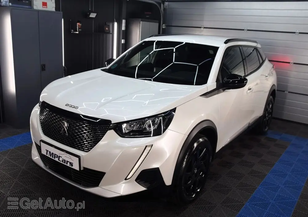 PEUGEOT 2008 PureTech 100 Active