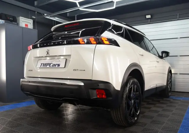 PEUGEOT 2008 PureTech 100 Active