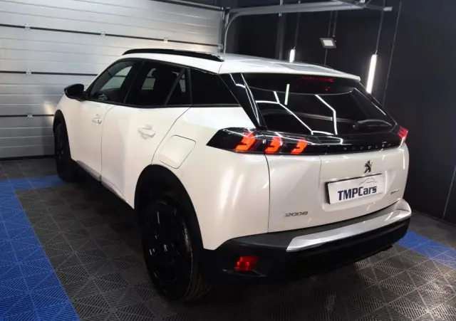 PEUGEOT 2008 PureTech 100 Active