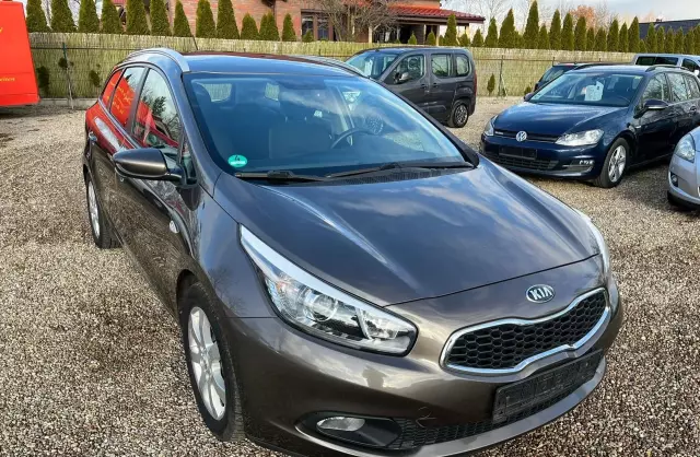 KIA Ceed 1.4 CVVT 16V (100 KM)
