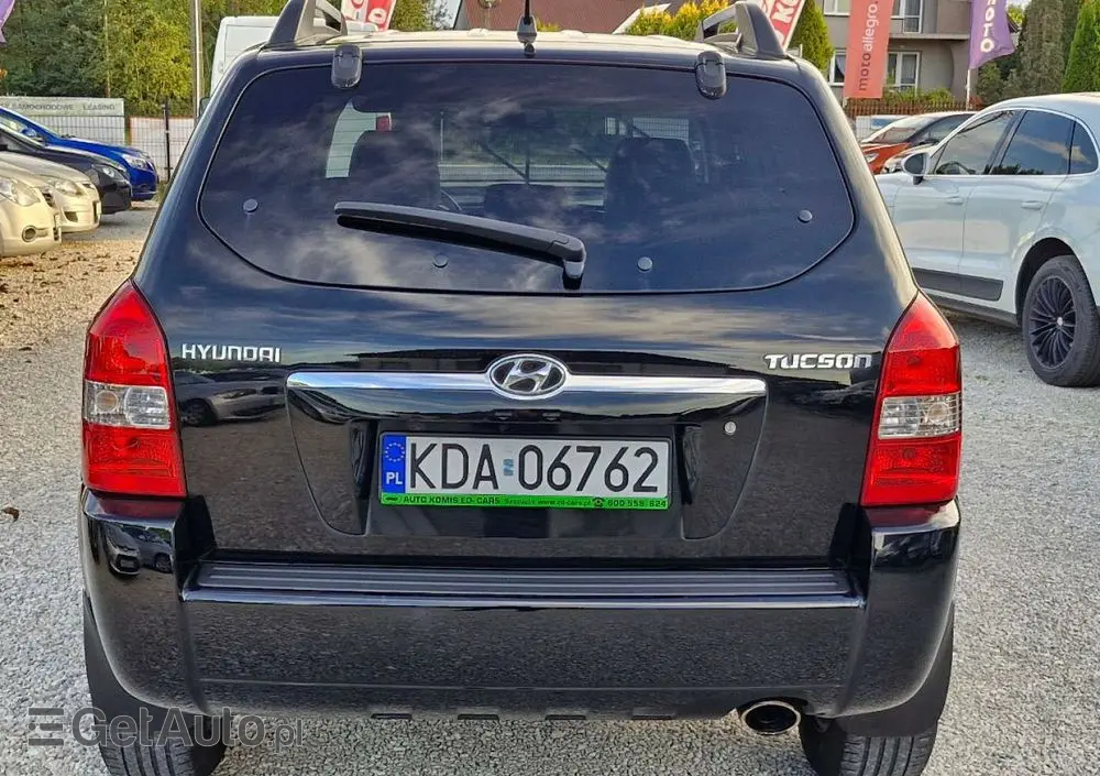 HYUNDAI Tucson 