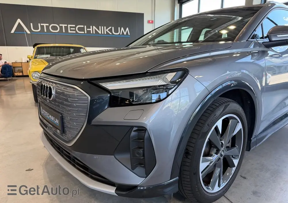 AUDI Q4 e-tron 50 77kWh Quattro S Line
