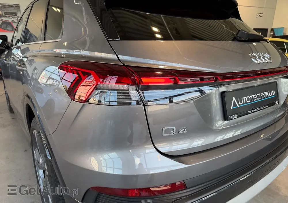 AUDI Q4 e-tron 50 77kWh Quattro S Line