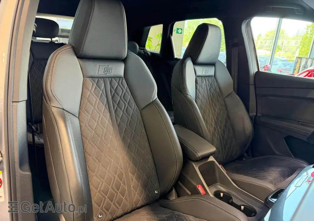 AUDI Q4 e-tron 50 77kWh Quattro S Line