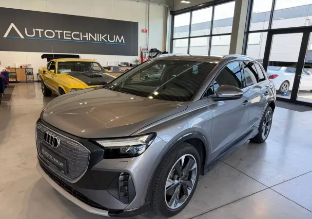 AUDI Q4 e-tron 50 77kWh Quattro S Line