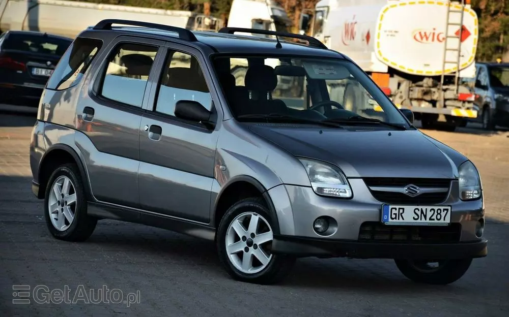 SUZUKI Ignis 
