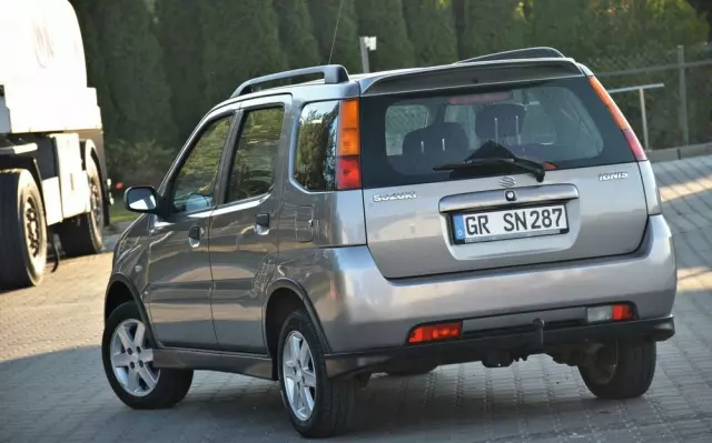 SUZUKI Ignis 
