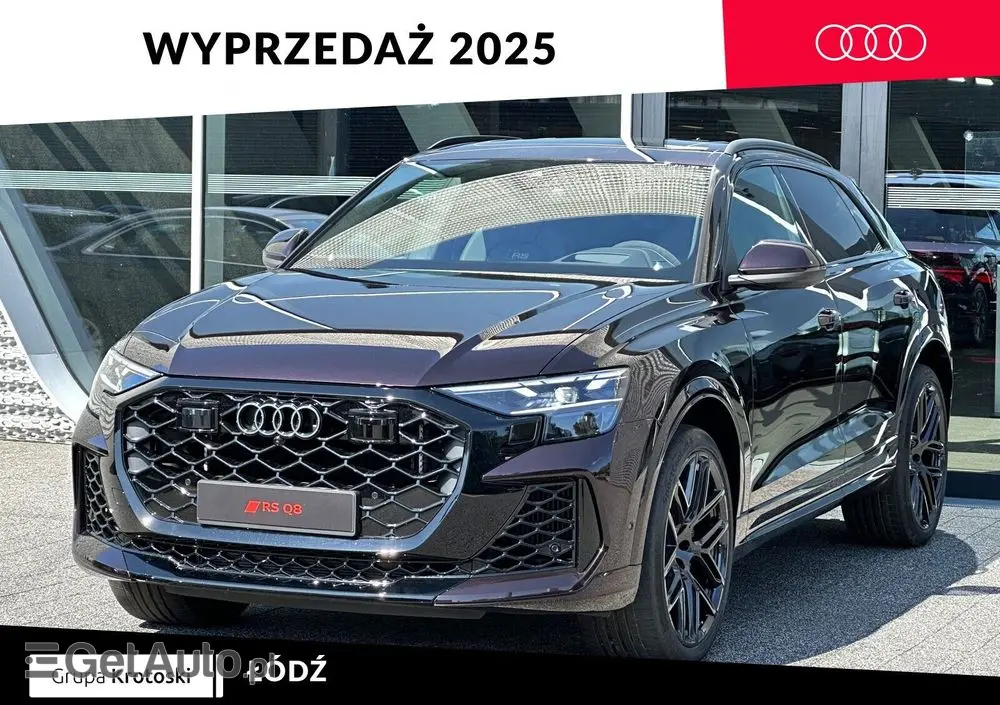 AUDI RS Q8 