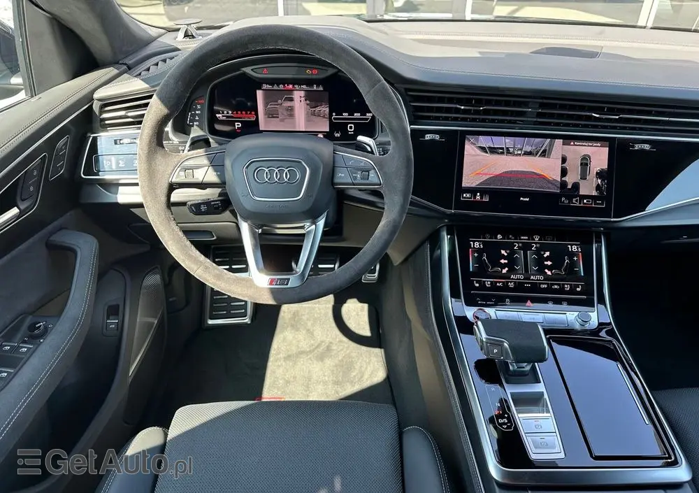 AUDI RS Q8 