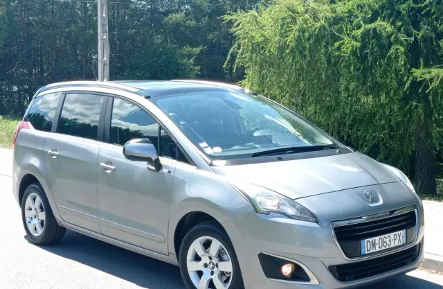 PEUGEOT 5008 1.6 HDi (115 KM) FAP