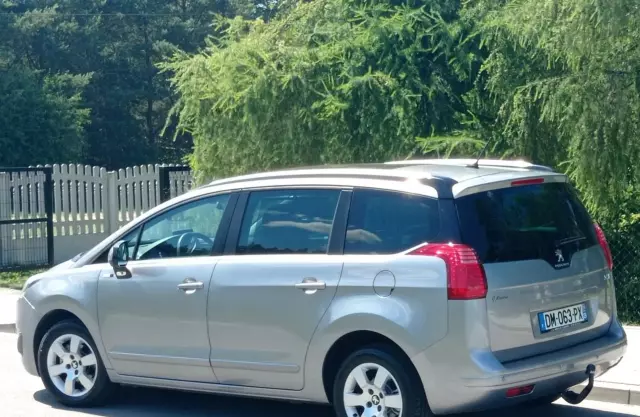 PEUGEOT 5008 1.6 HDi (115 KM) FAP