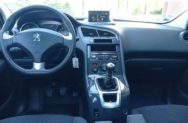 PEUGEOT 5008 1.6 HDi (115 KM) FAP